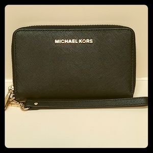 Black Michael Kors wallet